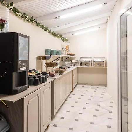 Amarylis Beachfront Apartmán *