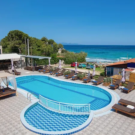 Amarylis Beachfront Apartmán Amoudi