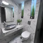 Amarylis Beachfront Appartement *