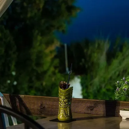 Amarylis Beachfront *